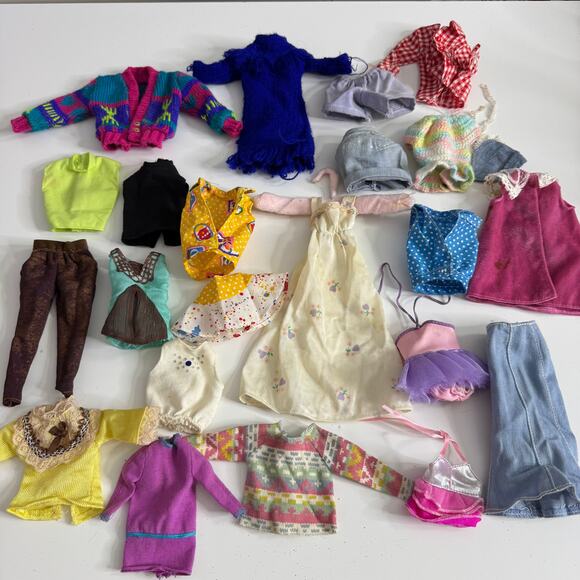 BARBIE Vintage Doll Clothing 60's 70's 80's 90's Accessories Lot 73 Pieces - Picture 6 of 16